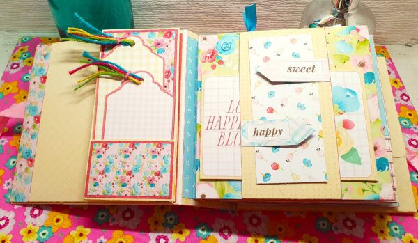 Spring Flowers 6.5x6.5 Inch Mini Scrapbook Album