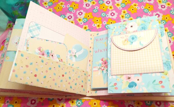 Spring Flowers 6.5x6.5 Inch Mini Scrapbook Album